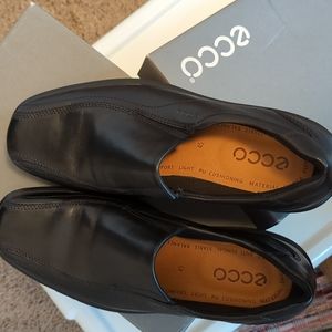 Black dress shoes, Ecco brand